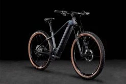 Cube Reaction Hybrid SLT 750 29 Prizmblack'n'black -Vélo Elegant Magasin 3131535008